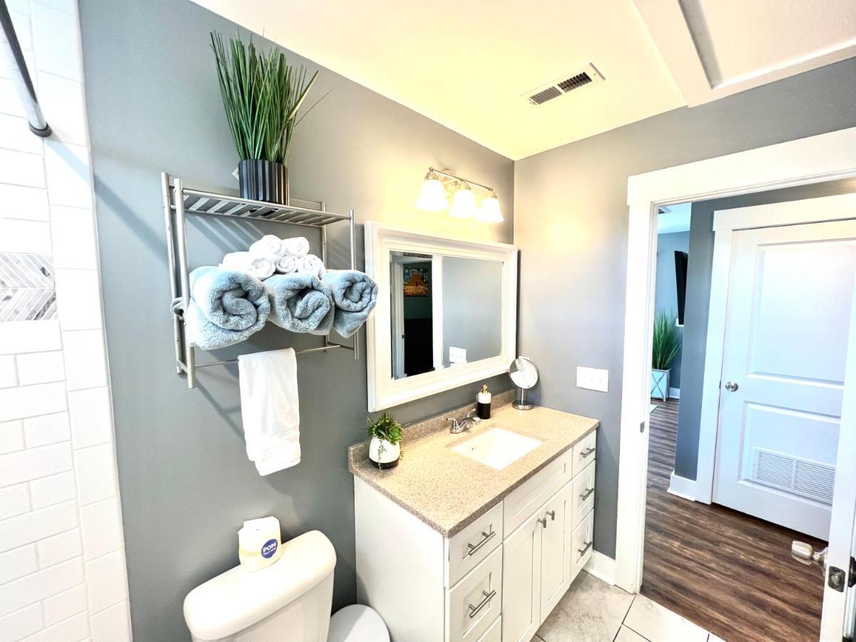 Villa Stylish Cozy Tree House Pet Friendly!!! Wilmington Exterior foto